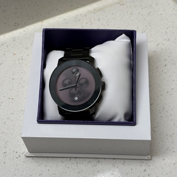 Movado BOLD Watch - Picture 4 of 5